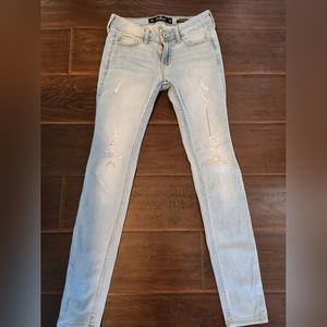 Hollister skinny jeans, distressed, Size 0R, 24Wx30L, light wash
